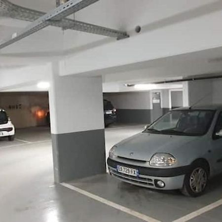 Apartment At Paris-Defense Arena Free Parking By Servallgroup Courbevoie Exterior foto