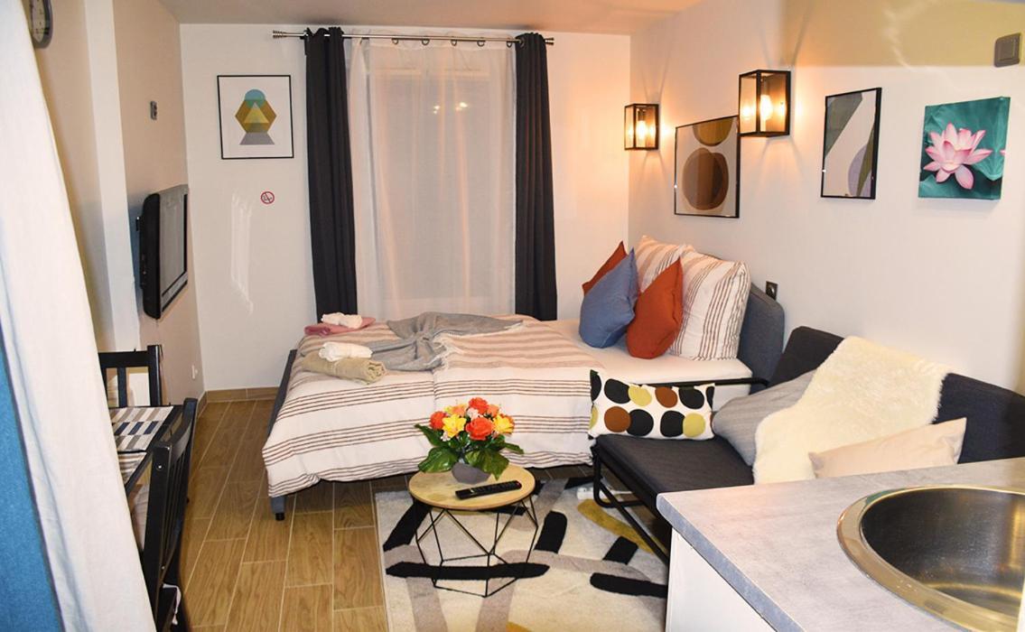 Apartment At Paris-Defense Arena Free Parking By Servallgroup Courbevoie Exterior foto